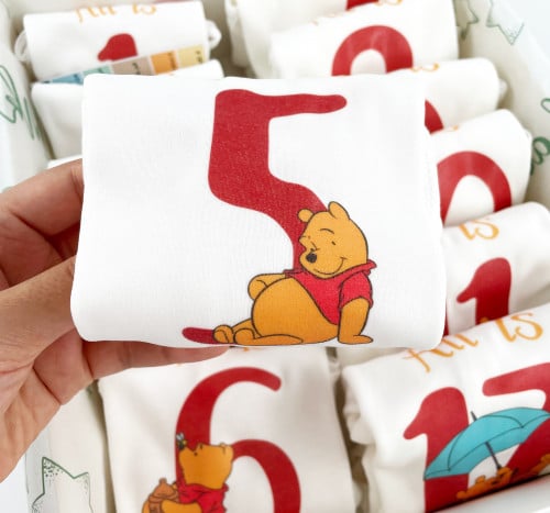 بوكس الاشهر ثيم ويني ذا بوه - Winnie Set of 12