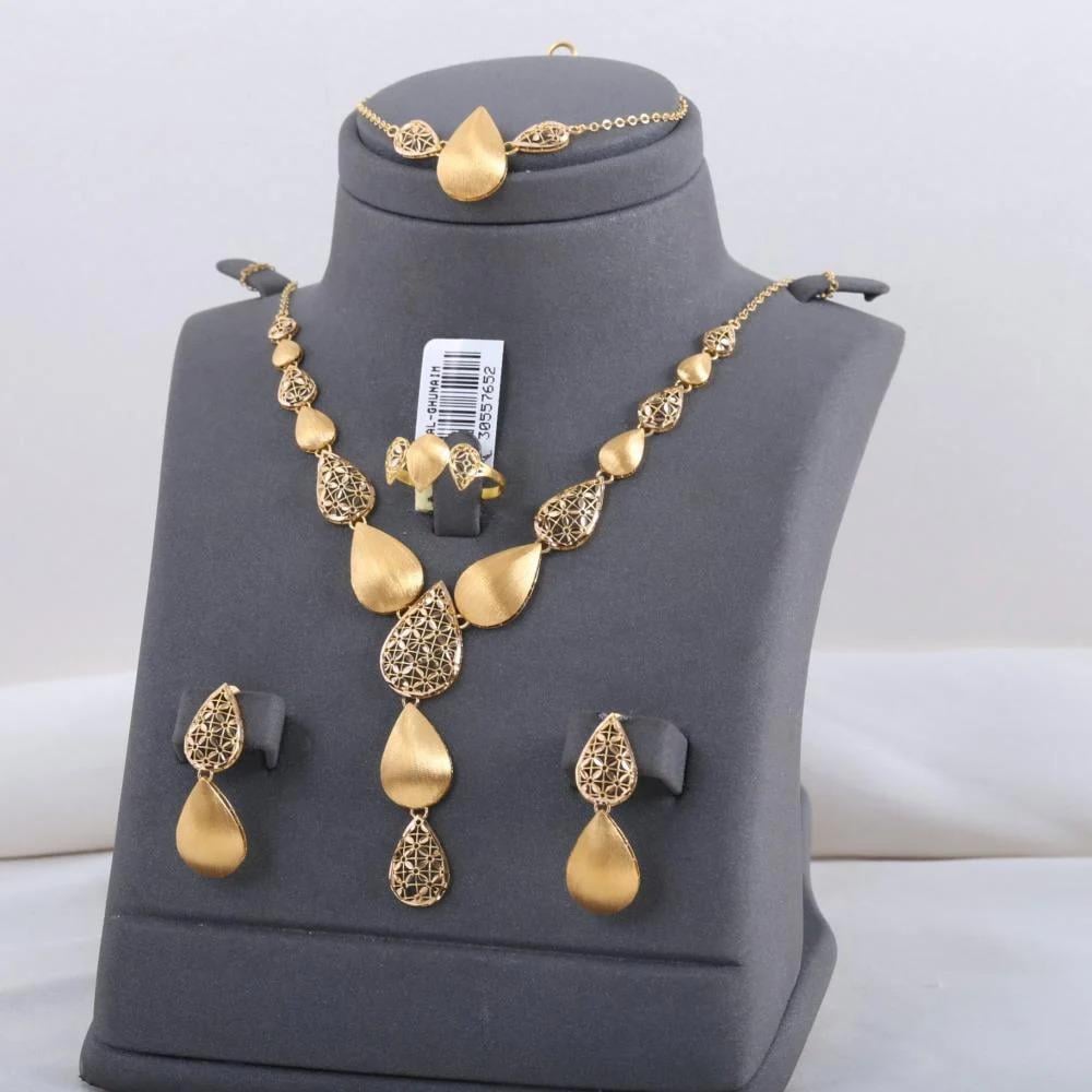 الفرق بين شراء الذهب للاستثمار وشراء المجوهرات للزينة