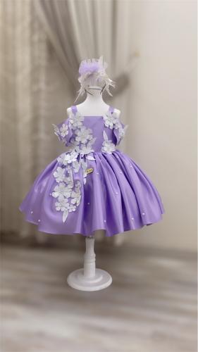 فستان زهور  + اكسسوار شعر