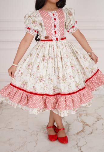 فستان نعومة الربيع + اكسسوار شعر