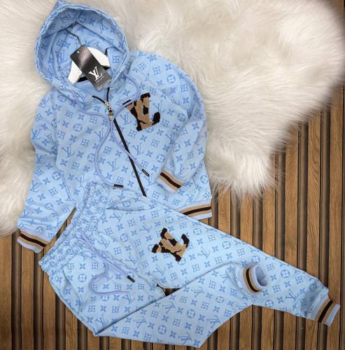 بدلة LV للجنسين سماوي