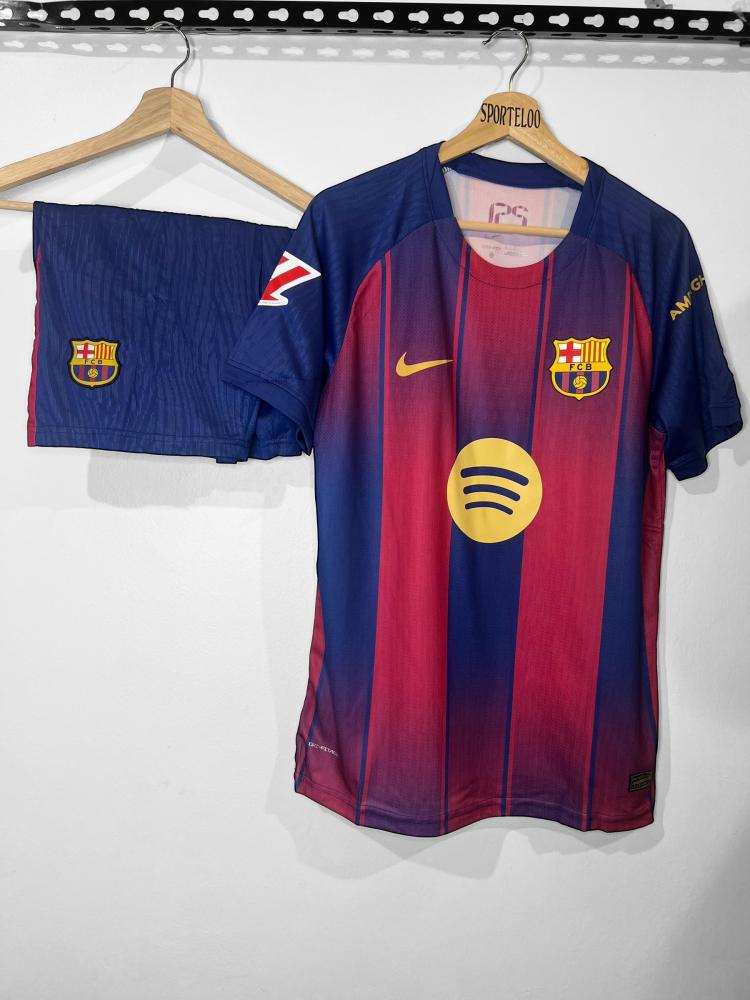 طقم برشلونة الاساسي 25_26