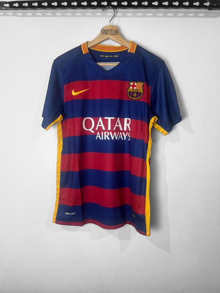 قميص برشلونة كلاسيك