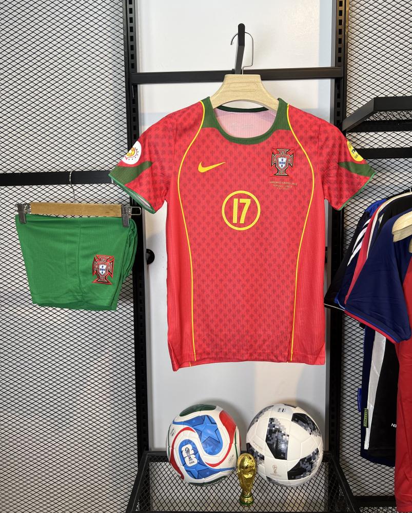 البرتغال كلاسيك 2004 نسخة رونالدو