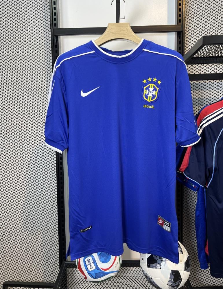 البرازيل كلاسيك 1998 نسخة رونالدو