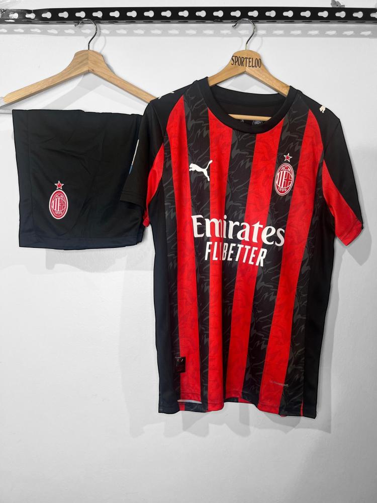 طقم ميلان الاساسي 25_26