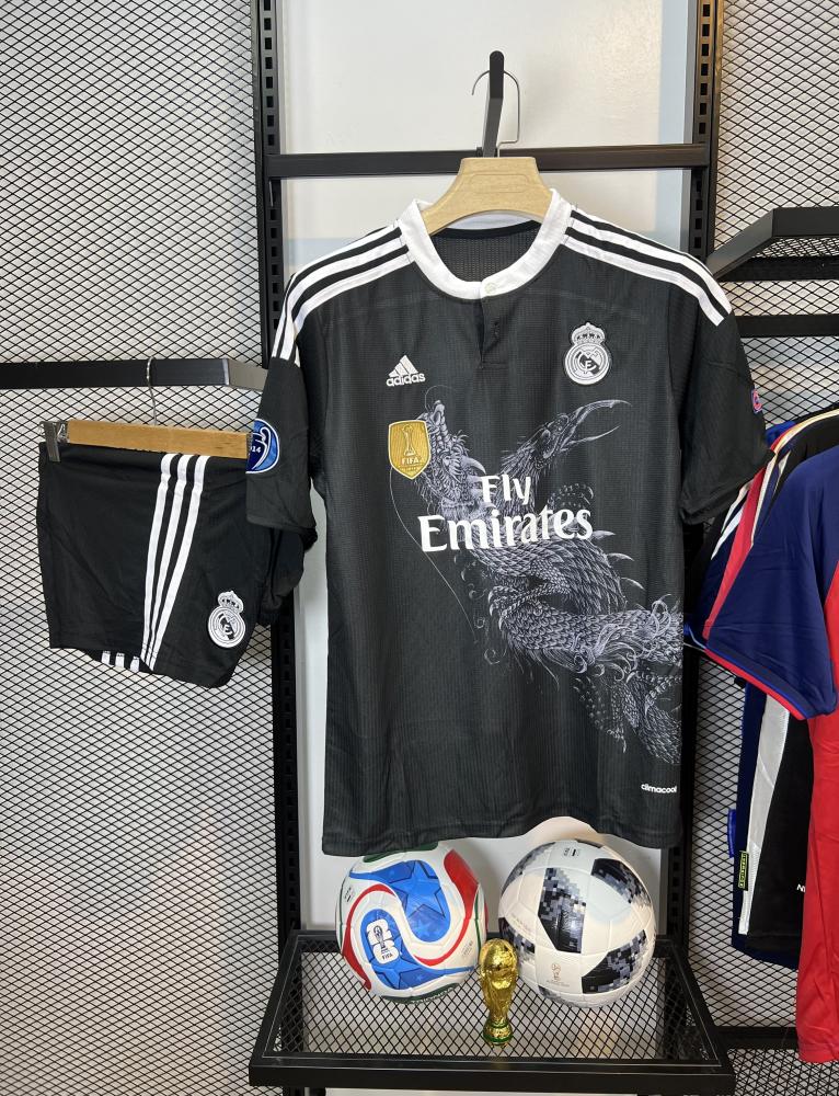 ريال مدريد كلاسيك 2015 نسخة رونالدو