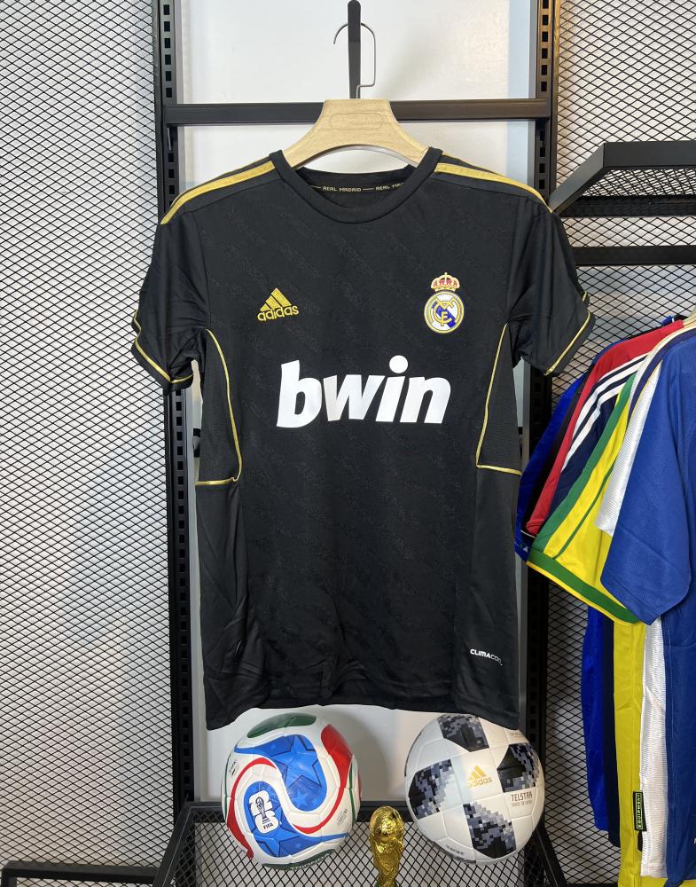 ريال مدريد كلاسيك 2011 نسخة رونالدو