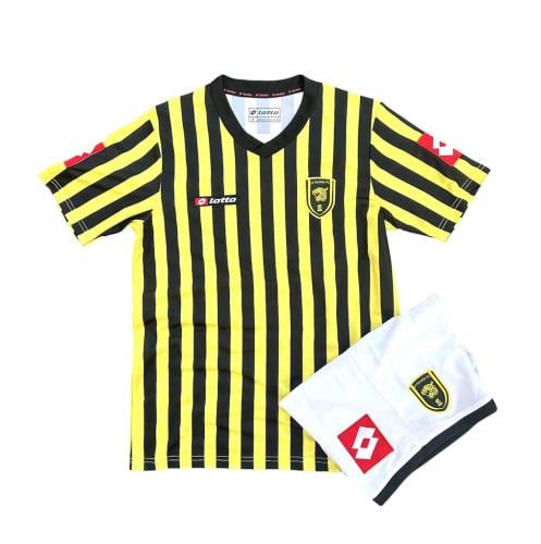 طقم الاتحاد كلاسيك 2009