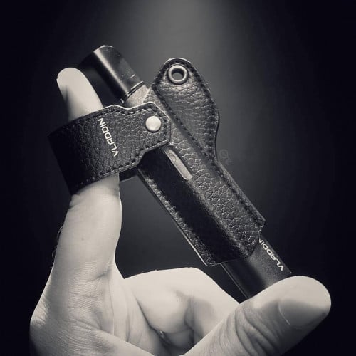 جراب انيق وتعليقة لسحبة فلادين