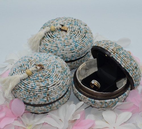 علبة تنسيق من الخوص الطبيعي 100% بغطاء