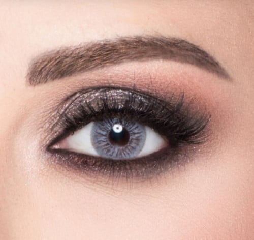 عدسات ملونة من امارا ( اش جراي )