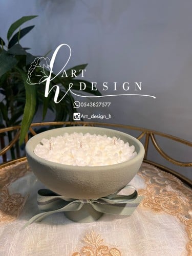 شمعة الزهور البيضاء ..