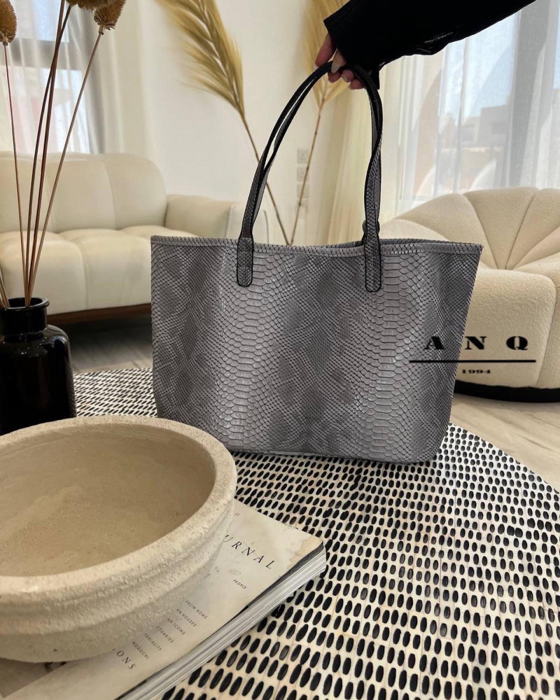 Shopping bag