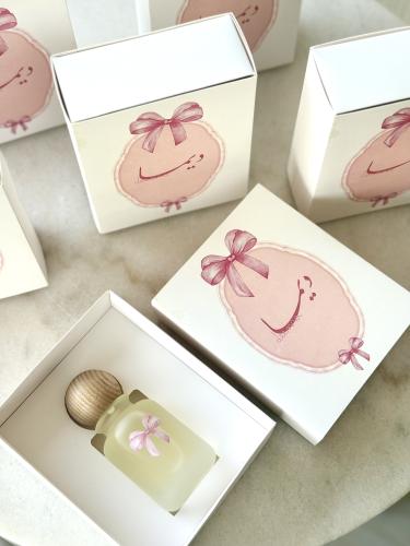 توزيعات العطور ( 12 حبة )