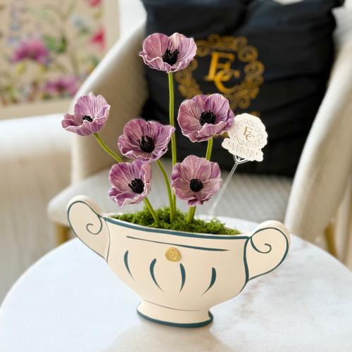 فازة ورد صناعي