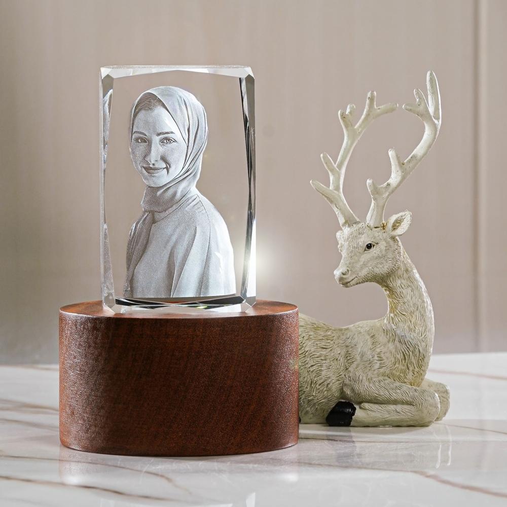 هدية كريستال بالاس بحفر 3D