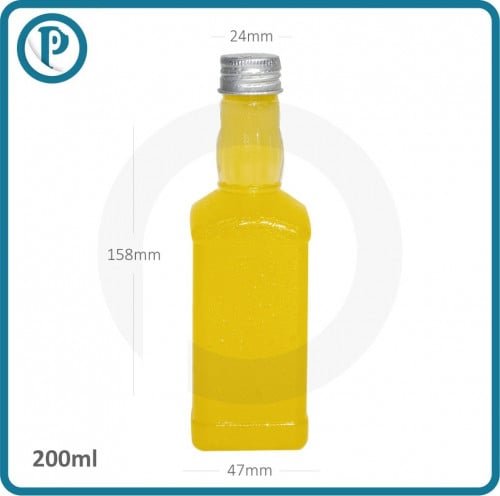 قارورة بلاستيك