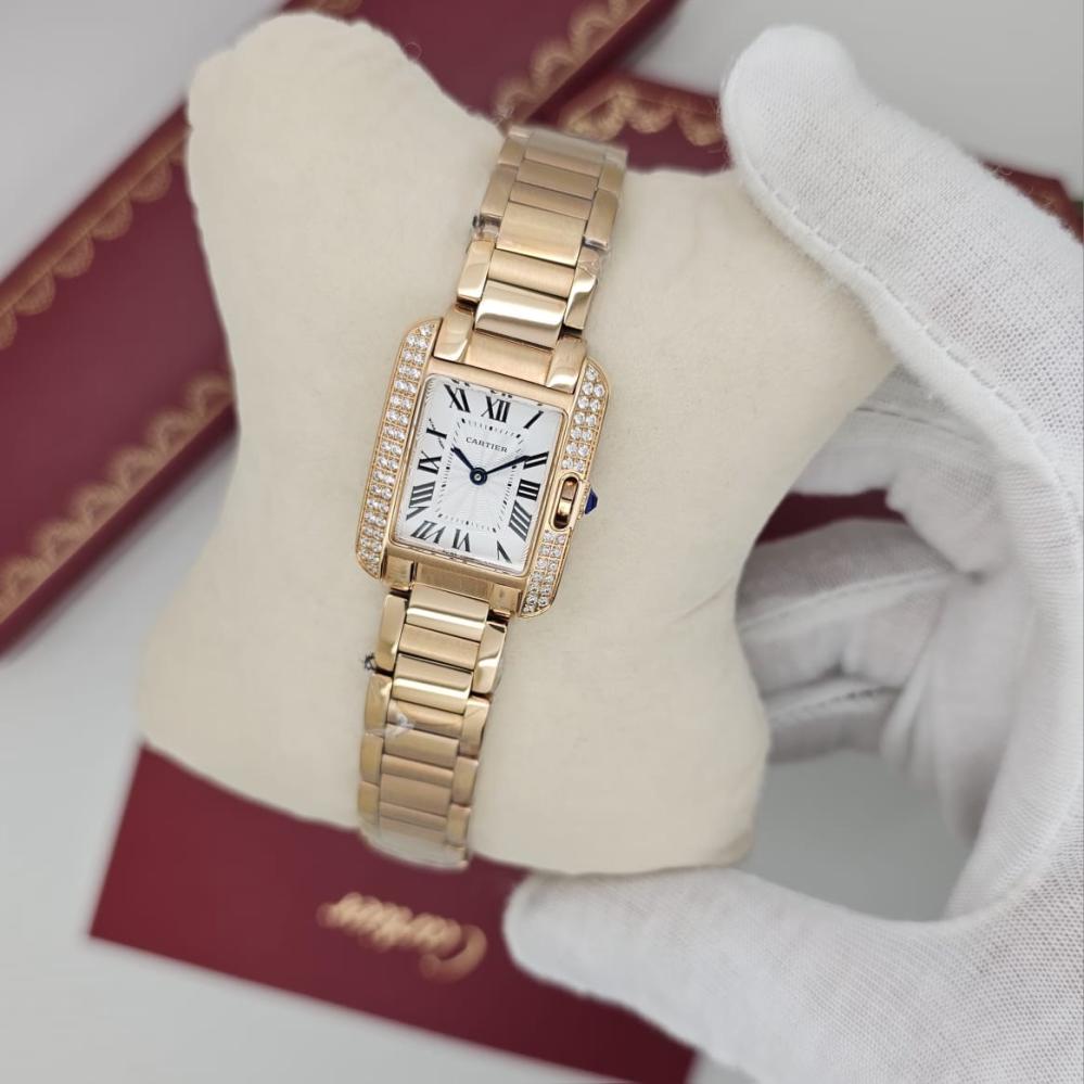 ساعة كارتير نسائي