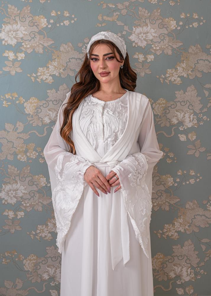 Soft Bloom Robe