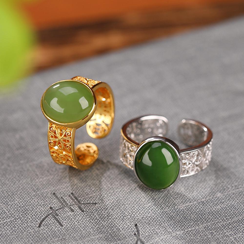 خاتم لومِن اليشم - فخامة تليق بكِ