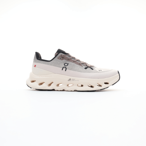 On Running Cloudtilt Brown Ivory Sneakers