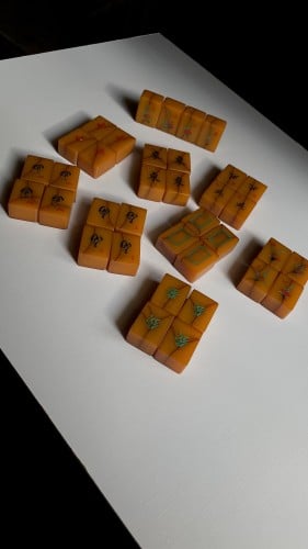 طبق دومنة مكرك غامق فاخر