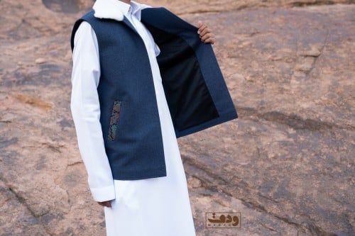 سديرية كحلي ياقة ابيض (كسرة ربيانه)