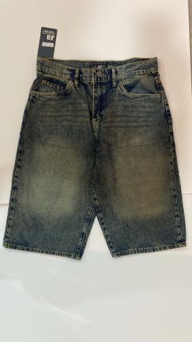 Short baggy