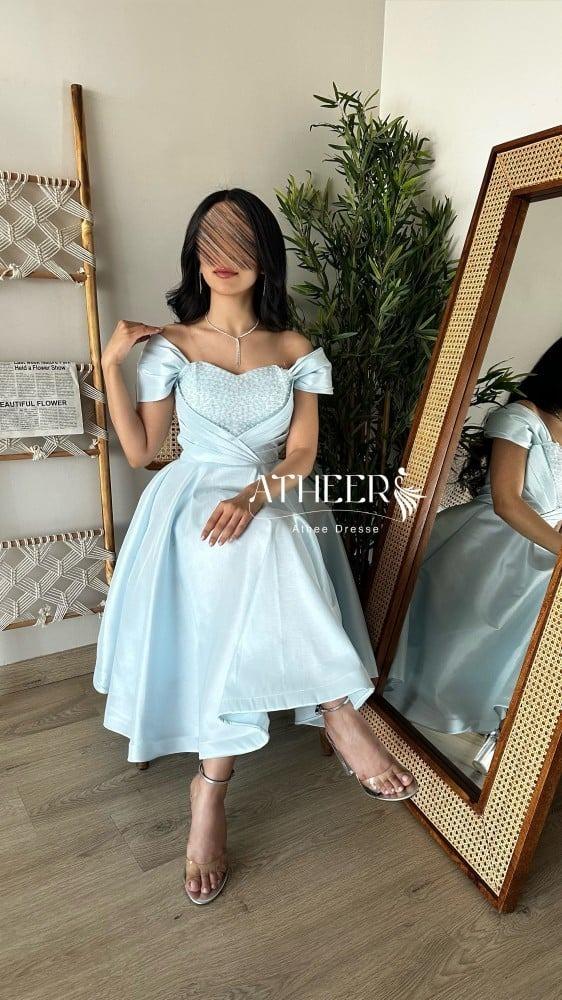 فستان المها السماوي الفاتح