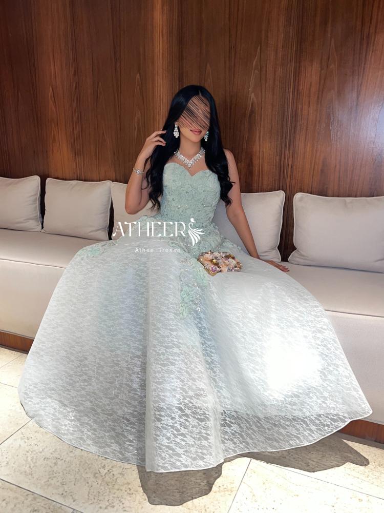 فستان لوسيل