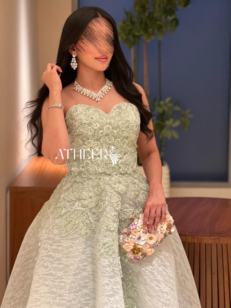 فستان لوسيل