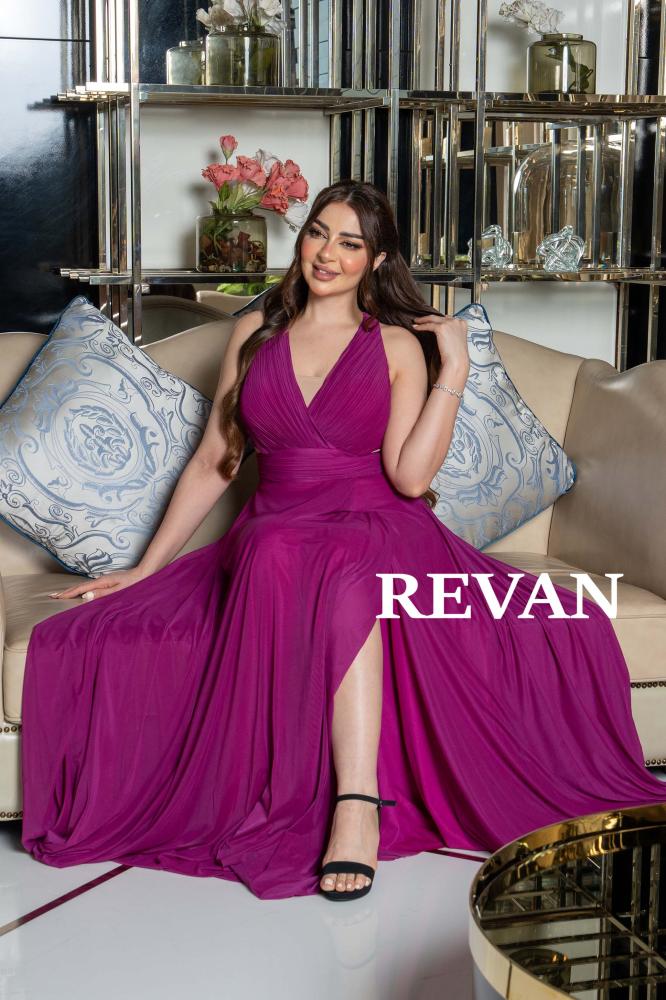 فستان بطابع الاميرة لون توتي