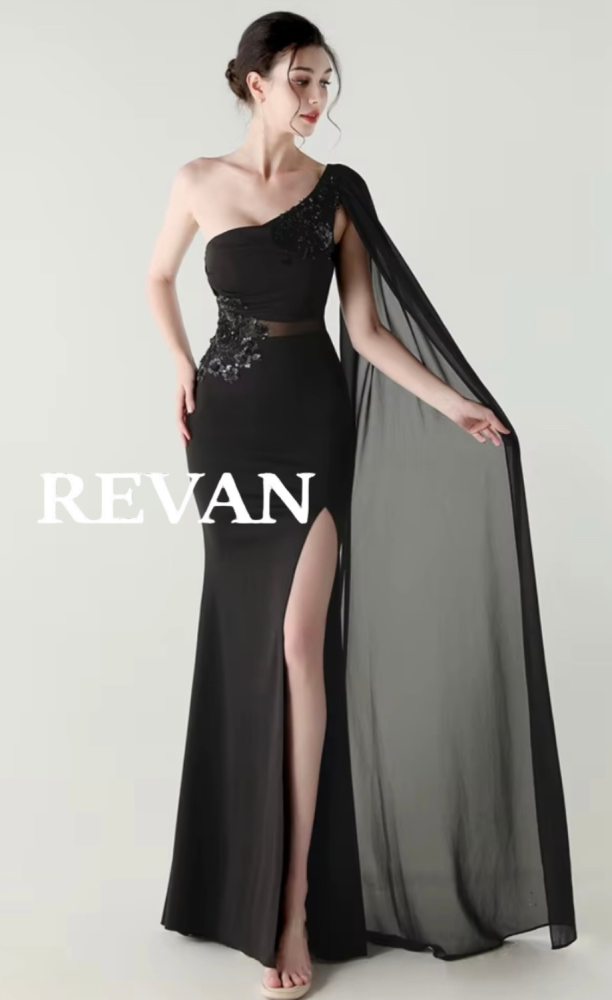 فستان سهرة بحري بكتف واحد وتطريز زهري من ريفان