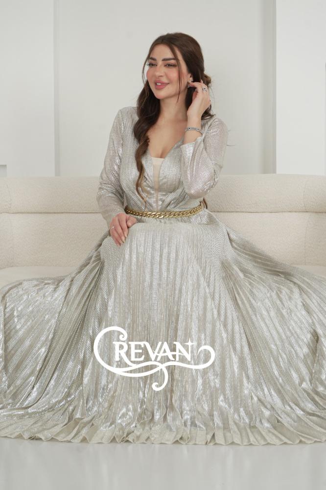 فستان فضي طلس سلسال ذهبي