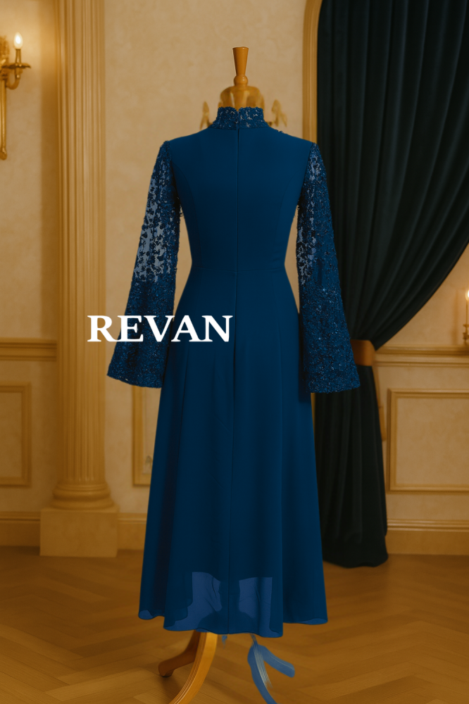 فستان سهرة ميدي فاخر من ريفان باللون الأزرق  بأكمام دانتيل واسعة