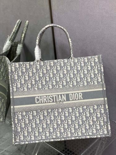 Dior book tote large