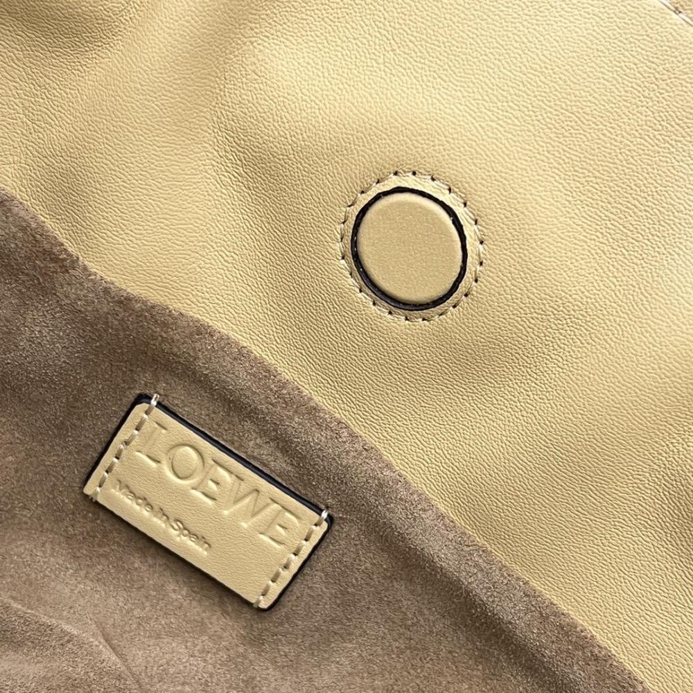 Loewe Flamenco Small