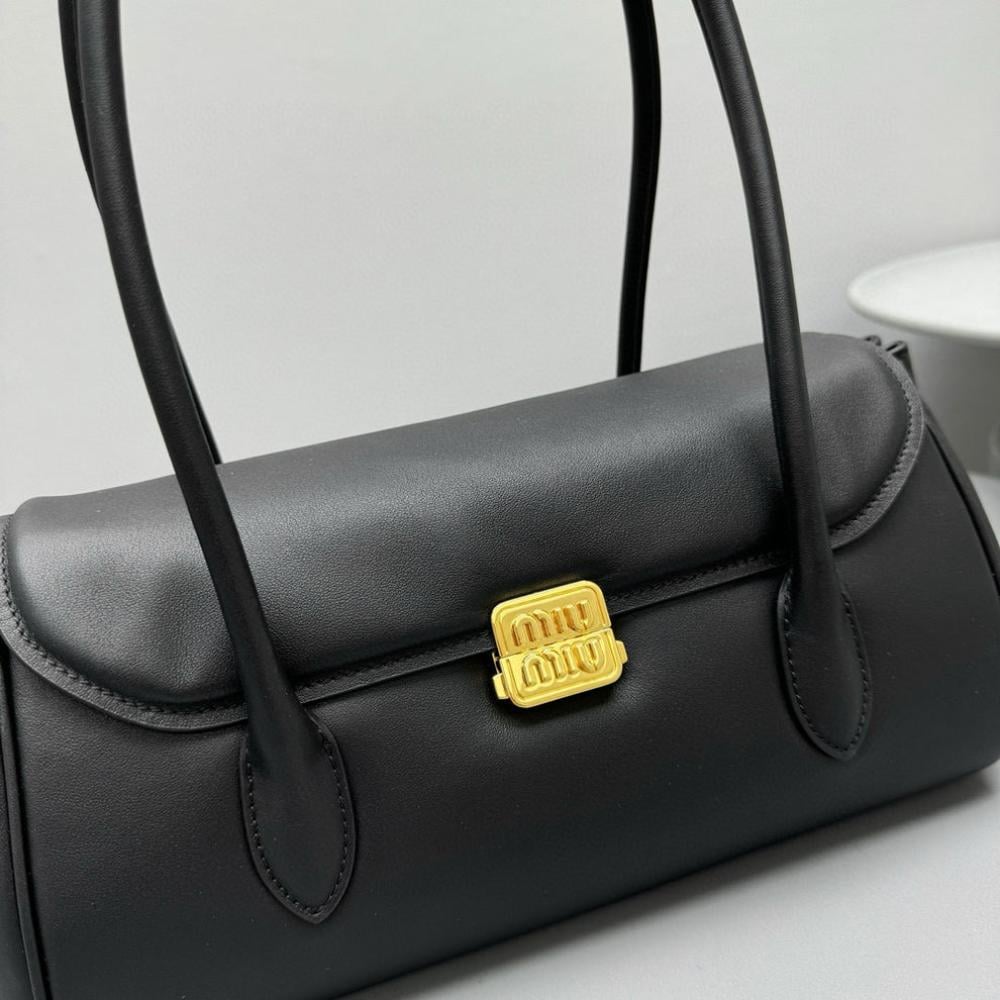 Miu Miu SHOULDER BAG