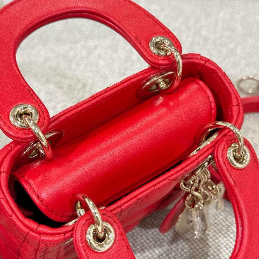 Lady dior micro bag
