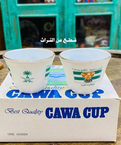 من البنود الشحيحة جداً؛ فناجيل "مبروك يا منتخبنا"...