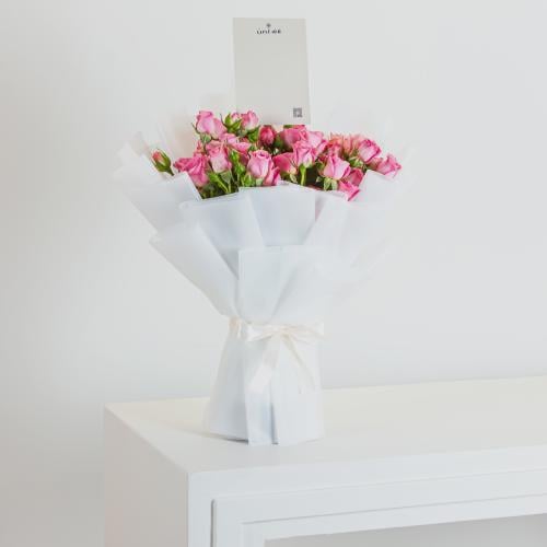 رقة الورود | Rose Elegance