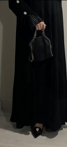 عباية لولو