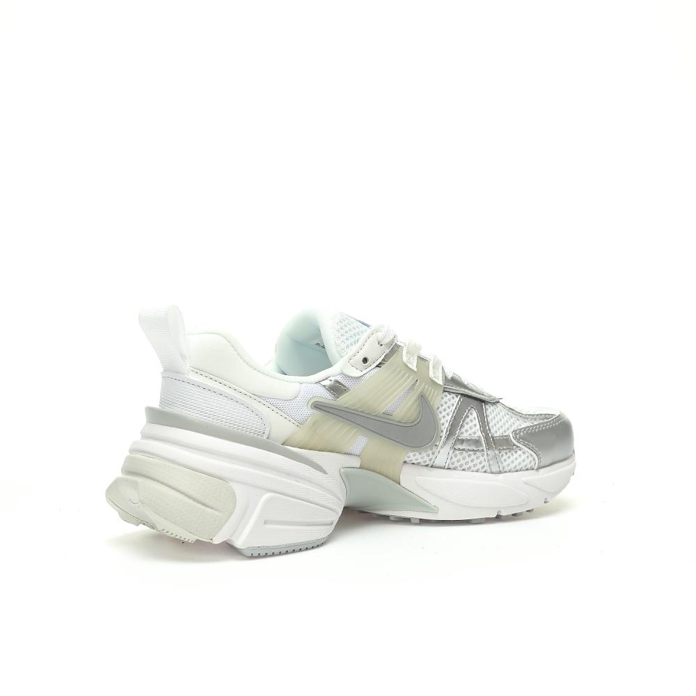 Nike V2K