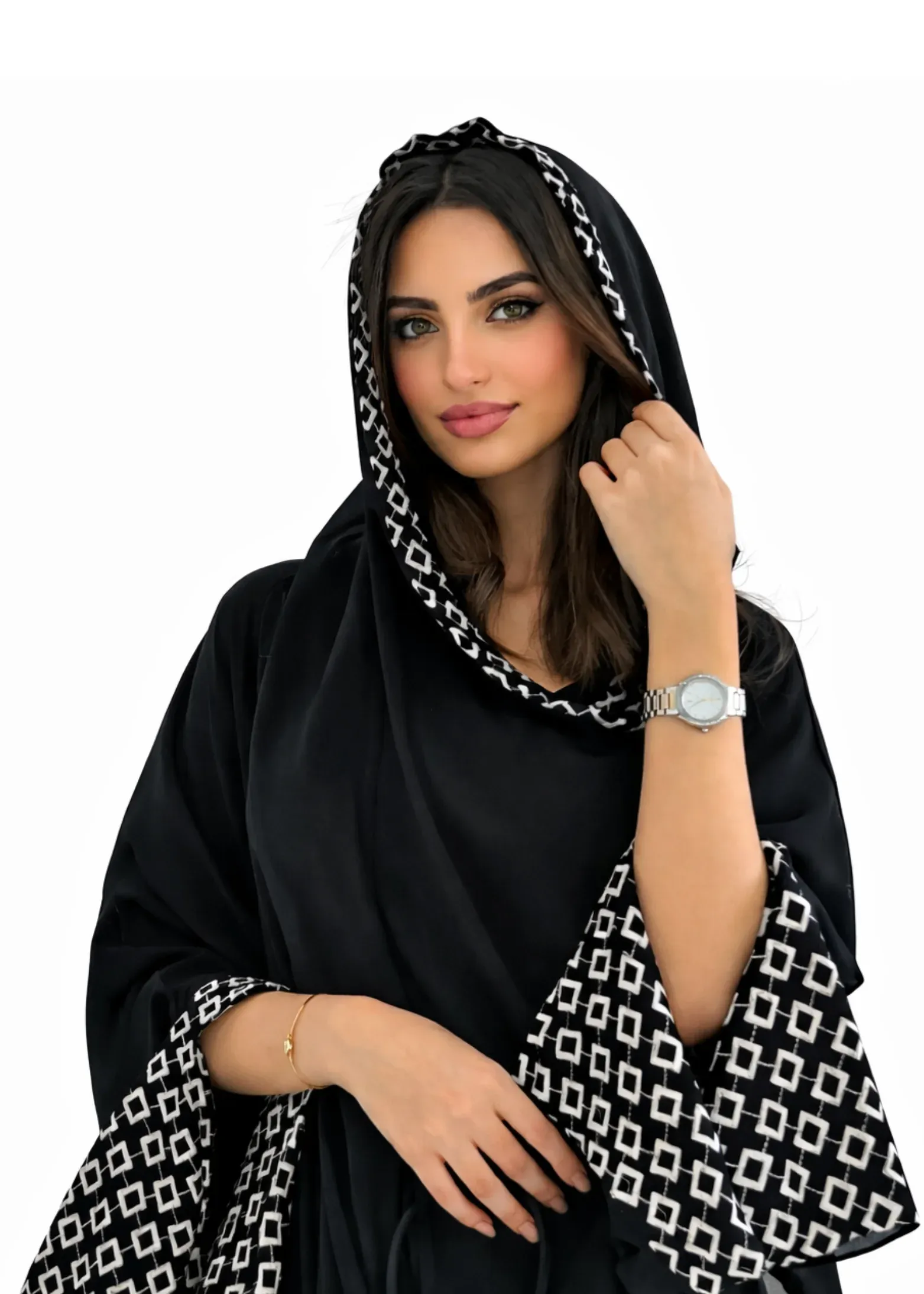 عباية مطرزة