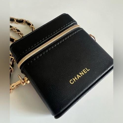 حقيبة شانيل ميني Chanel Vip