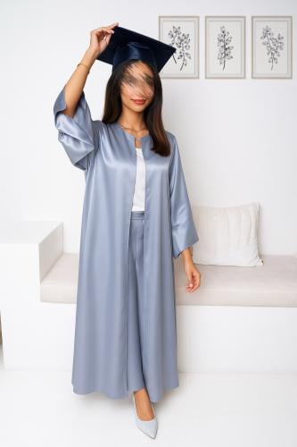 روب تخرج رمادي