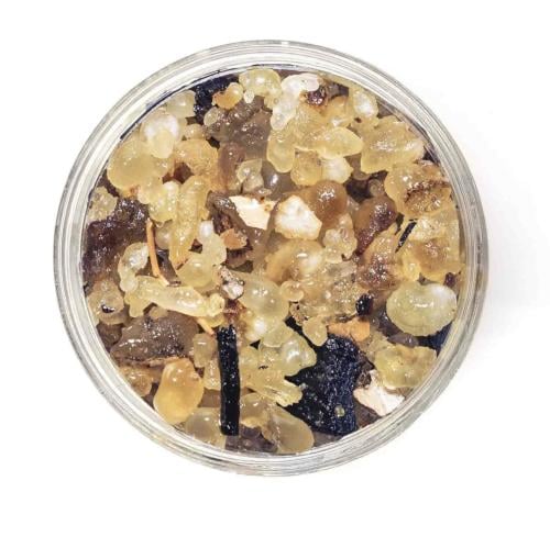 اللبان المعطر بالعود (100جرام)