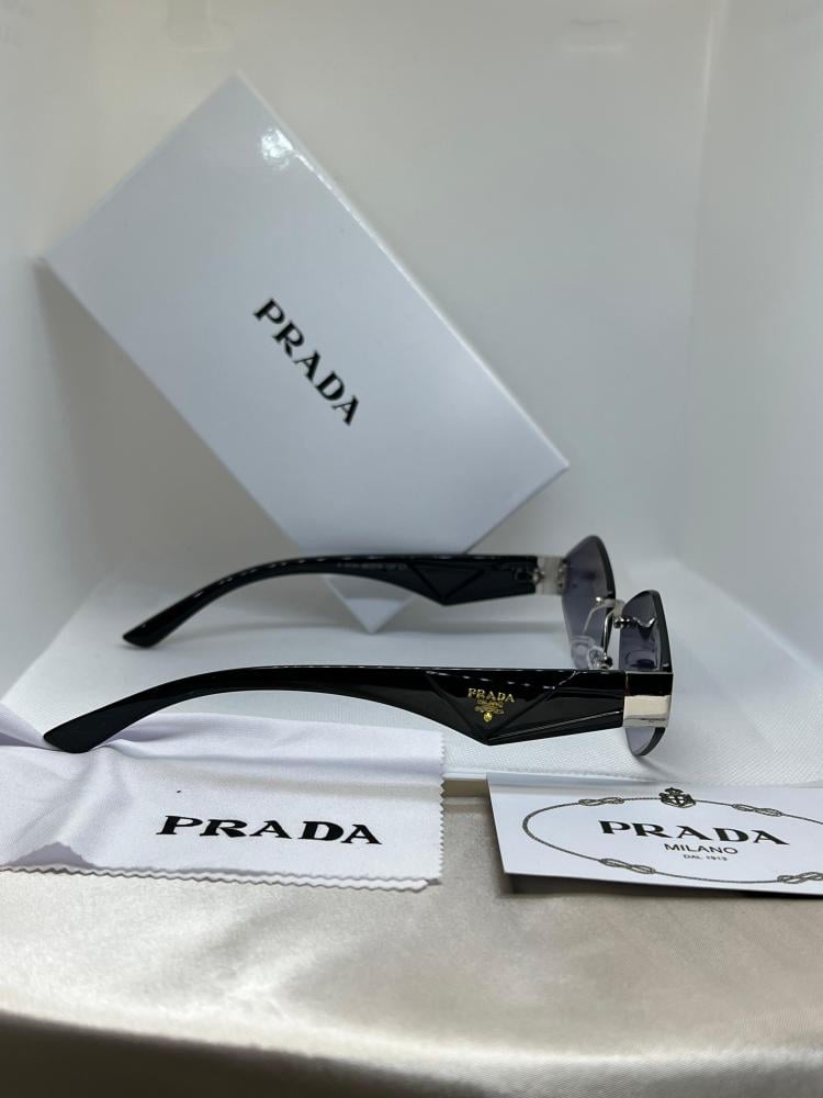 نظارة PRADA