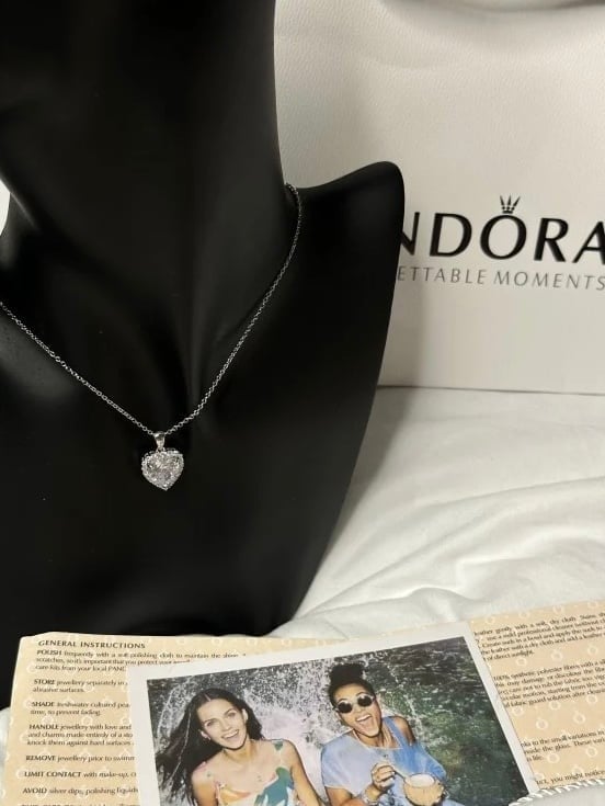 سلسال باندورا PANDORA كرستالة ذهبي قلب وردي